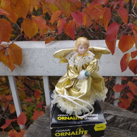 Vintage Noma Ornalite Illuminated Ornament Angle - Picture 4 of 9